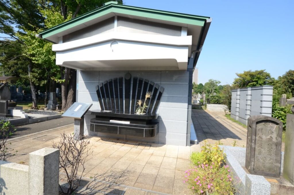 都立谷中霊園