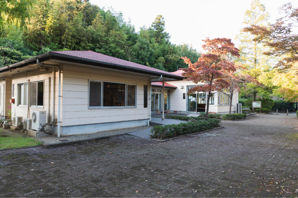 松戸市営白井聖地公園